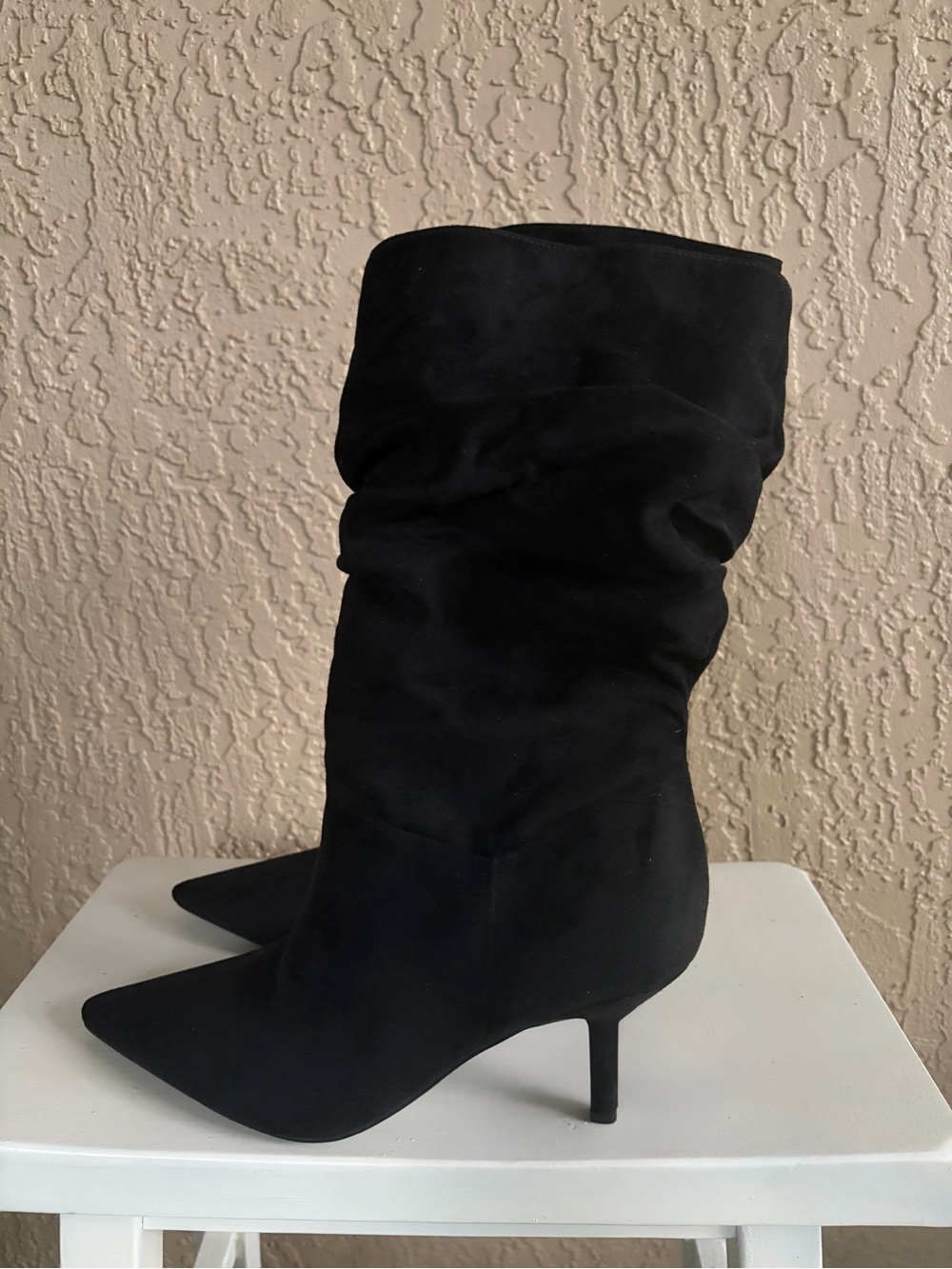 Nine West Black Slouch Pointed-Toe Mid-Heel Boots